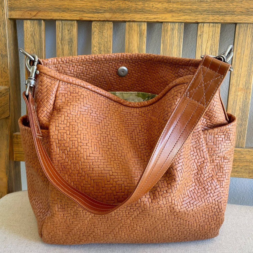 Rough & Tumble Woven Saddle Original Bucket Handbag